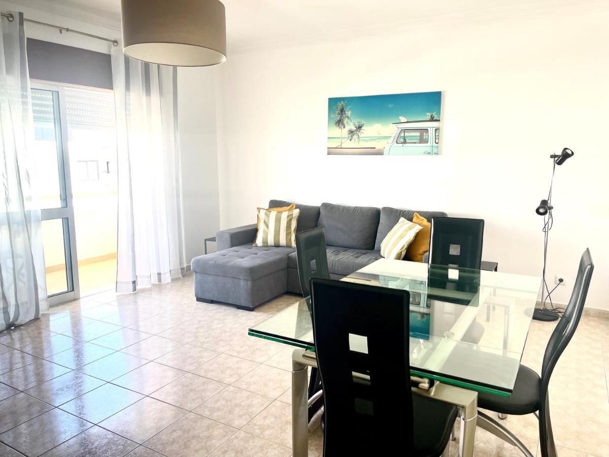 Apartamento Millenium Vista Mar- 2 Passos Da Praia Quarteira Exterior photo