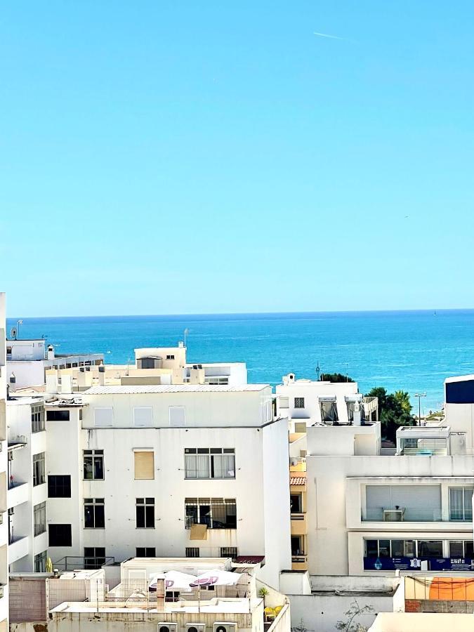 Apartamento Millenium Vista Mar- 2 Passos Da Praia Quarteira Exterior photo